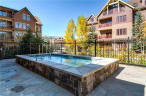 Luxury 3 Bedroom Breckenridge Vacation Rental With Stunning Mountain Views Just Steps From Historic Main Street Breckenridge